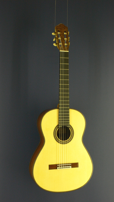 Rolf Eichinger Model Especial, luthier guitar spruce, rosewood, year 2006, scale 65 cm