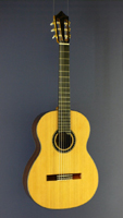 Yonghan Lee Classical Guitar, cedar, rosewood, Sandwich Top, scale 65 cm, year 2010