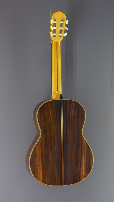 Antonio de Vega, Model Maestro, classical guitar, cedar, rosewood, back side