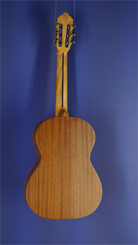 Lacuerda, Modell 65/3, Konzertgitarre Fichte, Mahagoni, Mensur 65 cm, matt lackiert