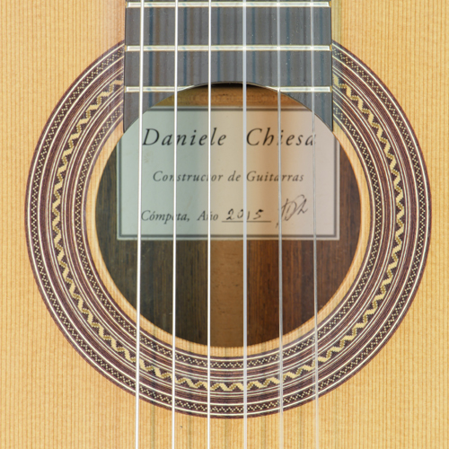 Rosette and label of a classical guitar built by luthier Daniele Chiesa