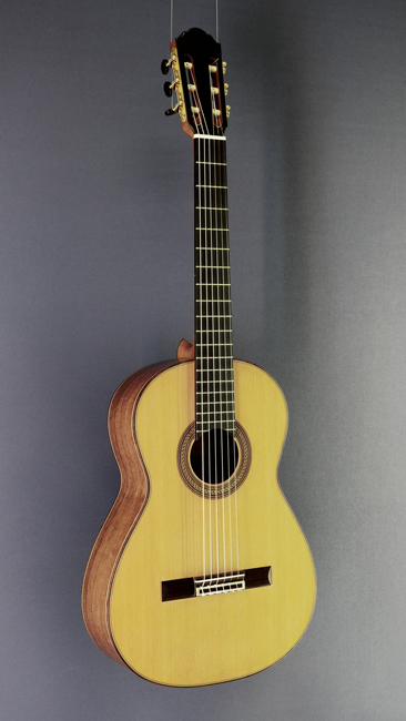 Daniele Chiesa Luthier guitar cedar, Madagascar rosewood, scale 64 cm, 2015