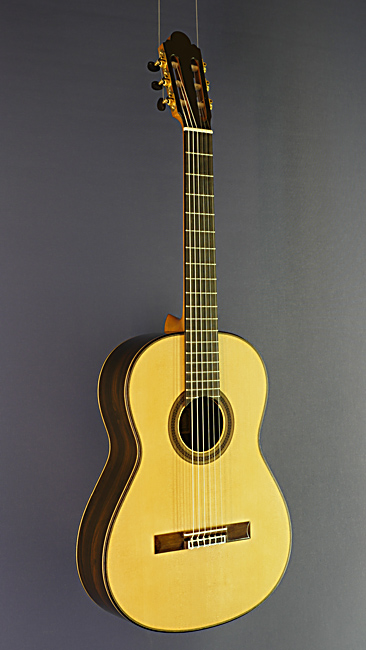 José Marin Plazuelo classical guitar spruce, ciricote, scale 65 cm, year 2019