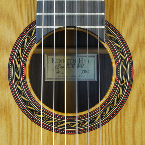 Rosette von Konzertgitarre, gebaut von Kenneth Hill