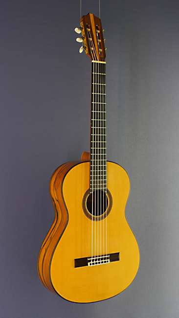 Rolf Eichinger luthier guitar spruce, rosewood, year 1989, scale 65 cm