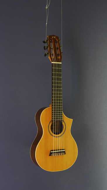 Stefano Robol Guitarlele cedar rosewood, cutaway, scale 43.3 cm