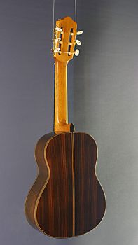 Octave guitar Ricardo Moreno Octava A cedar, all-solid octave guitar made of cedar and rosewood, back view