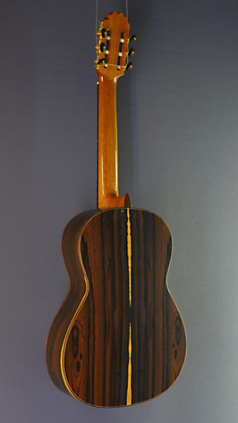 Ricardo Moreno C-Z 63 spruce,  63 cm short scale Spanish Guitar with solid spruce top and cyricote on back and sides, classical guitar  back view